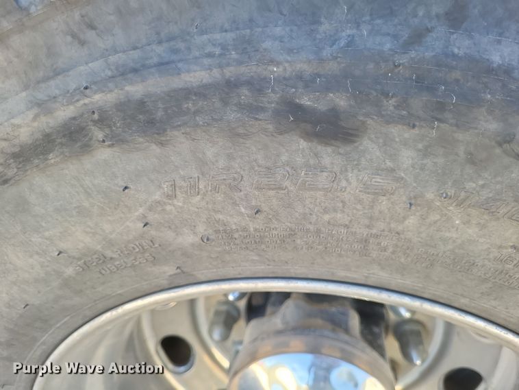 image for item DQ3708 2003 Mack RD688S dump truck