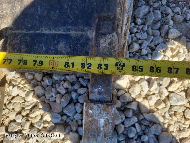 image for item DQ3709 2007 Takeuchi  TL150 tracked skid steer loader