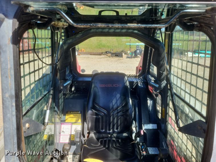 image for item DQ3709 2007 Takeuchi  TL150 tracked skid steer loader