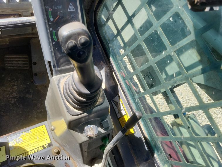 image for item DQ3709 2007 Takeuchi  TL150 tracked skid steer loader