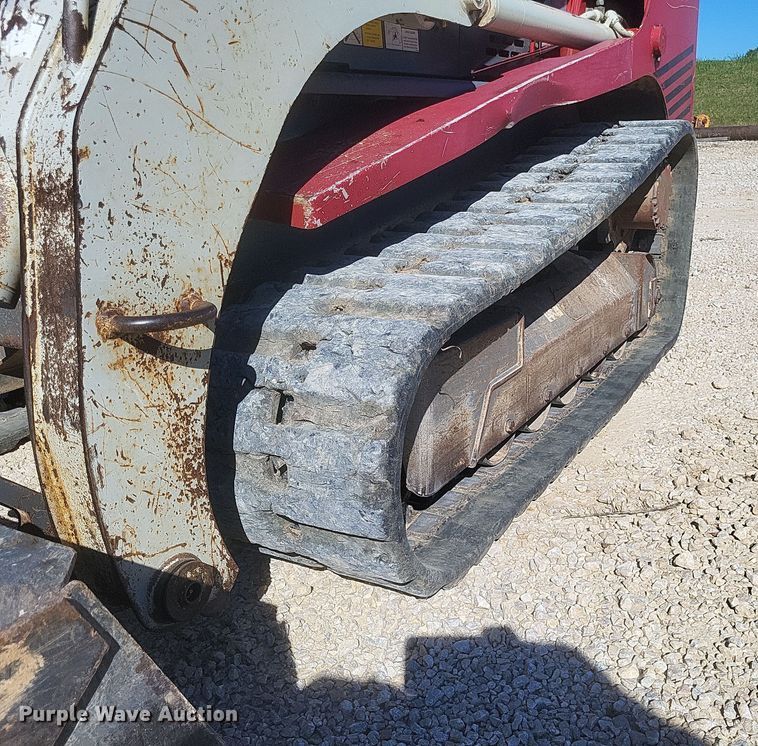 image for item DQ3709 2007 Takeuchi  TL150 tracked skid steer loader