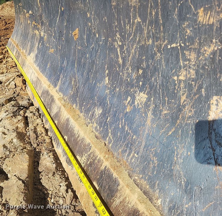 image for item DQ3710 2000 John Deere  750C LGP dozer