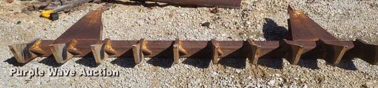 image for item DQ3710 2000 John Deere  750C LGP dozer