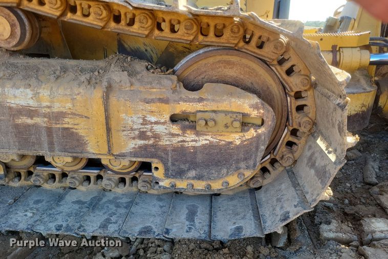 image for item DQ3711 2011 John Deere   750J LGP dozer