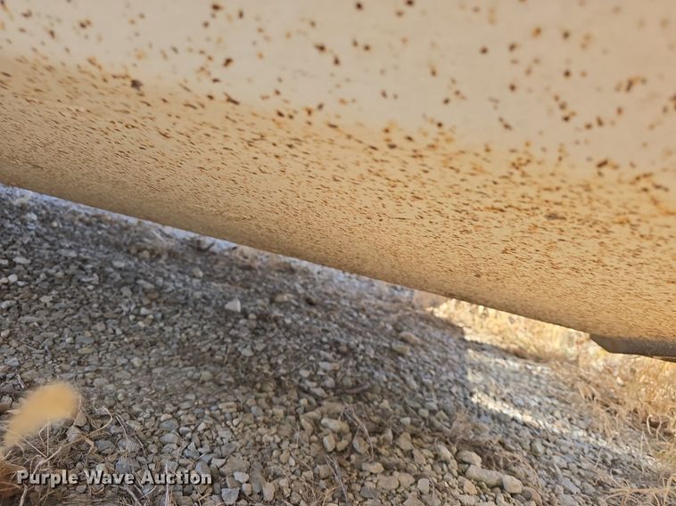 image for item DQ5231 2022 Semiremolques El Puma BD40SR bottom dump trailer