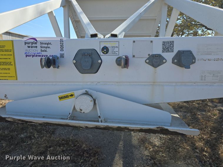 image for item DQ5231 2022 Semiremolques El Puma BD40SR bottom dump trailer