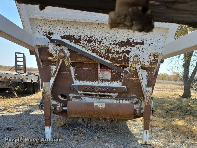 image for item DQ5231 2022 Semiremolques El Puma BD40SR bottom dump trailer