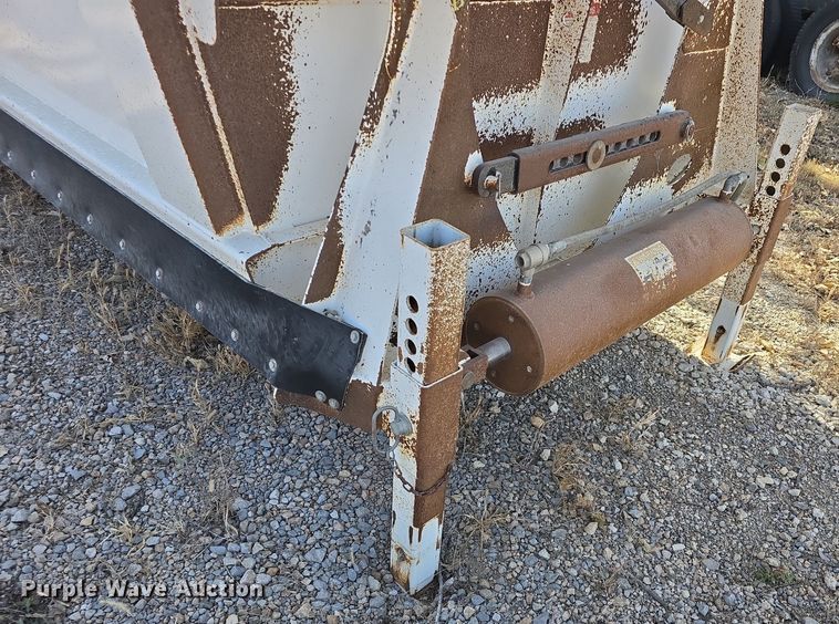 image for item DQ5231 2022 Semiremolques El Puma BD40SR bottom dump trailer