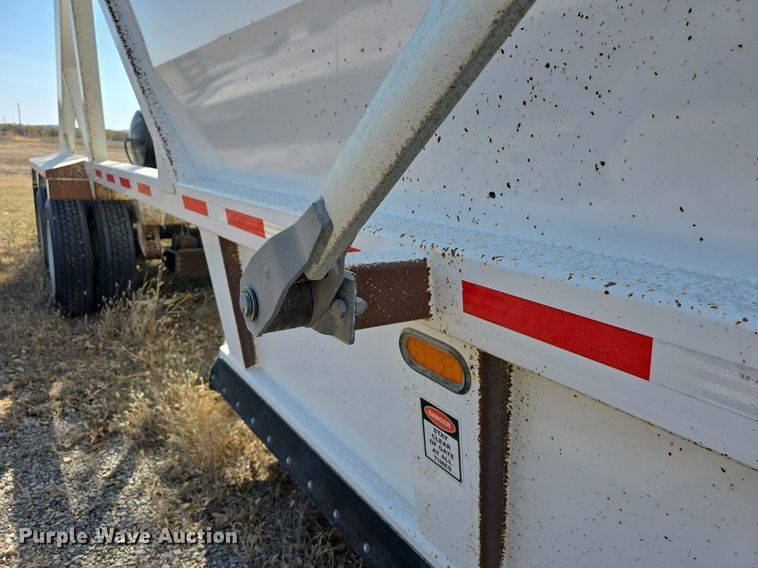 image for item DQ5231 2022 Semiremolques El Puma BD40SR bottom dump trailer