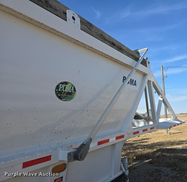 image for item DQ5231 2022 Semiremolques El Puma BD40SR bottom dump trailer