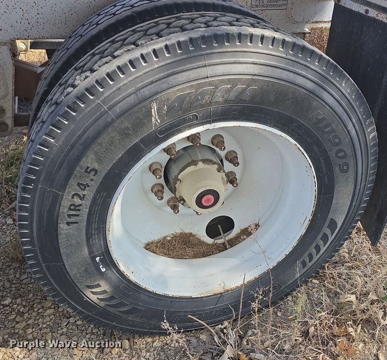 image for item DQ5231 2022 Semiremolques El Puma BD40SR bottom dump trailer