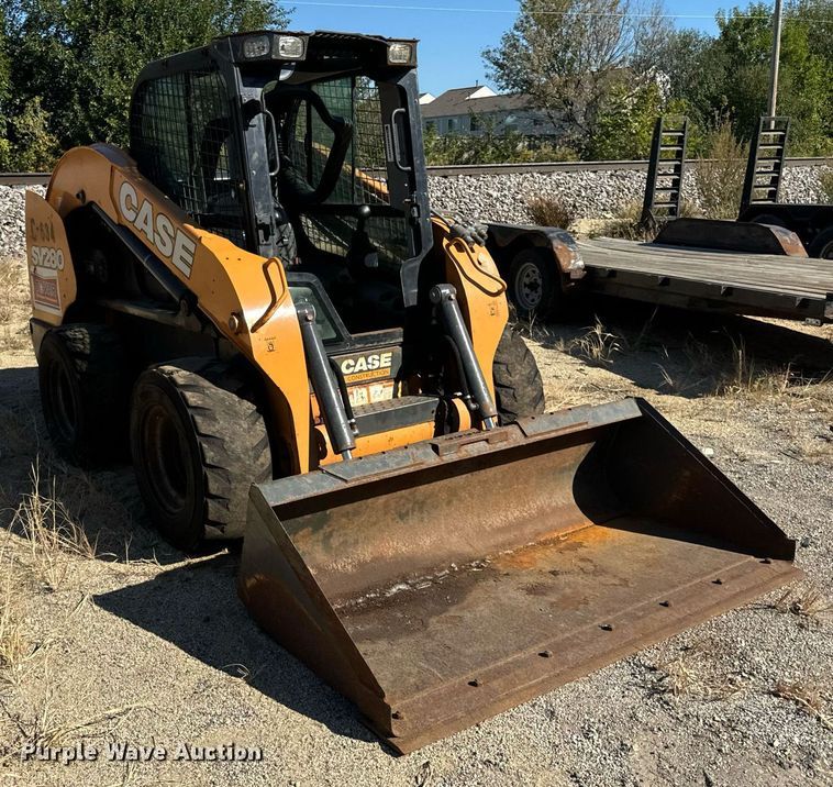 image for item DT2059 2018 Case SV280 skid steer loader