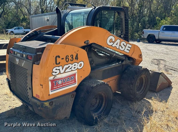 image for item DT2059 2018 Case SV280 skid steer loader