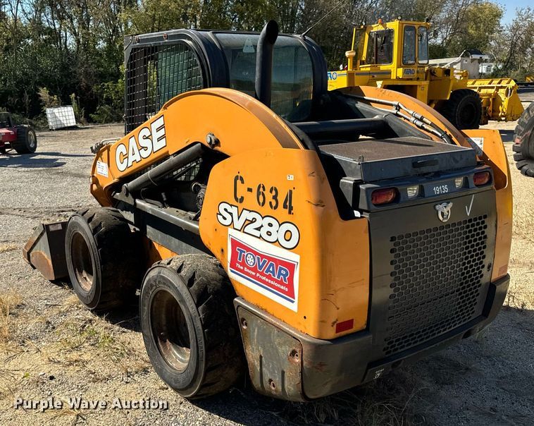 image for item DT2059 2018 Case SV280 skid steer loader