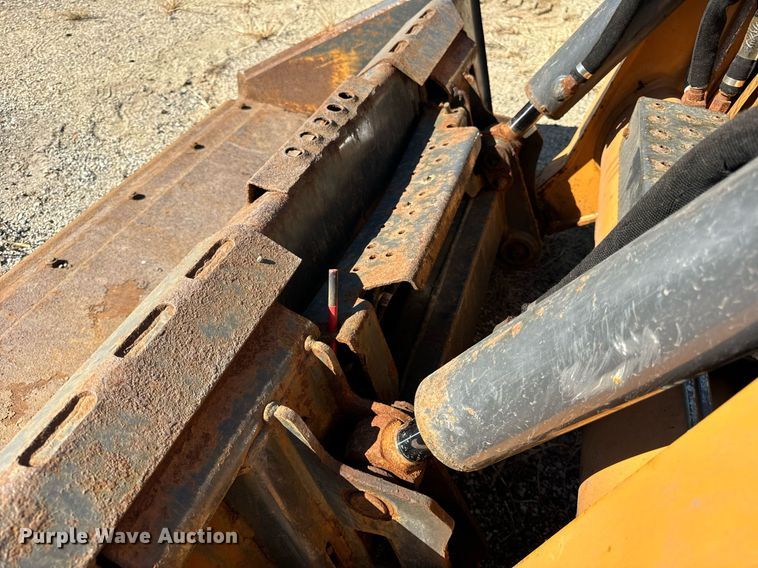 image for item DT2059 2018 Case SV280 skid steer loader