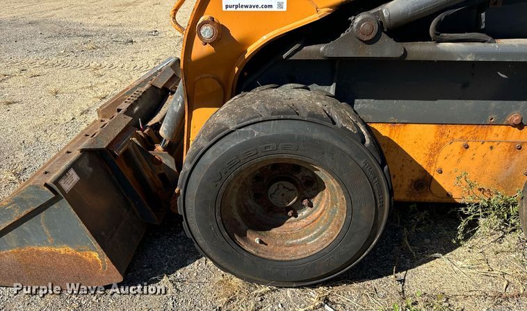 image for item DT2059 2018 Case SV280 skid steer loader