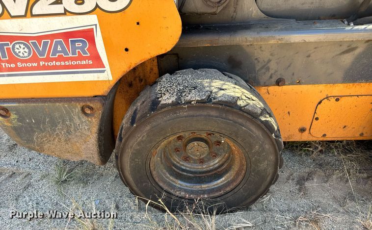 image for item DT2059 2018 Case SV280 skid steer loader