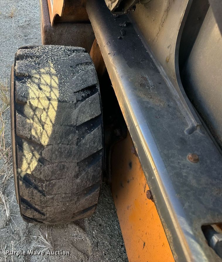 image for item DT2059 2018 Case SV280 skid steer loader