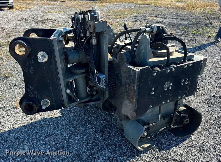 image for item DT2094 2017 Jinnings  SCV100 pile driver 