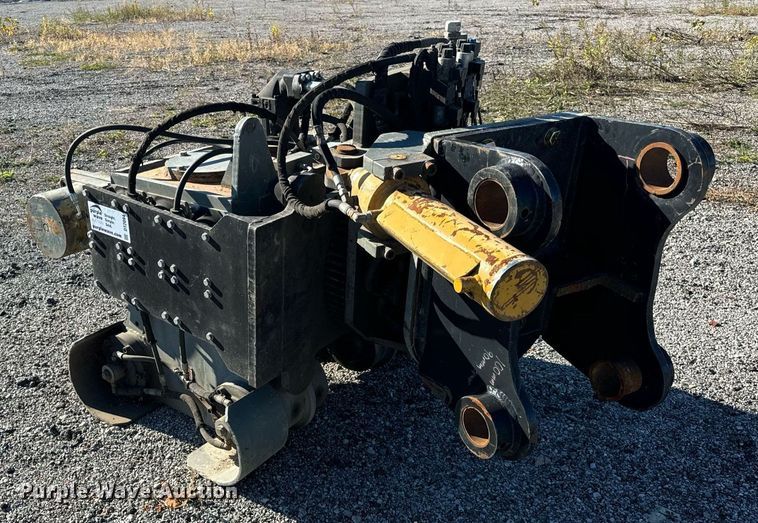 image for item DT2094 2017 Jinnings  SCV100 pile driver 