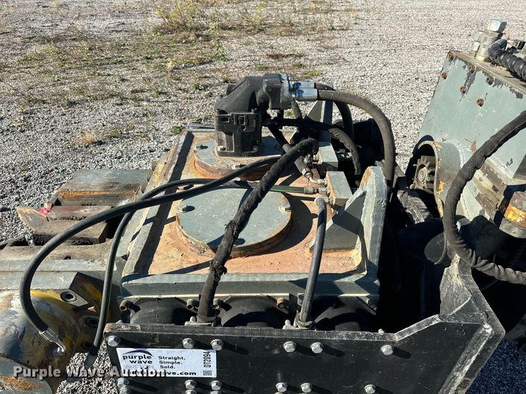 image for item DT2094 2017 Jinnings  SCV100 pile driver 