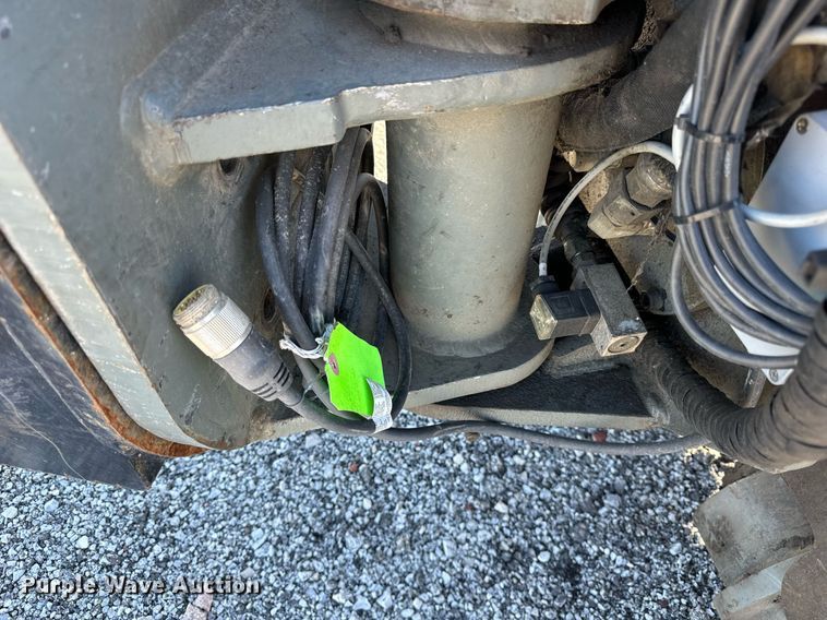 image for item DT2094 2017 Jinnings  SCV100 pile driver 