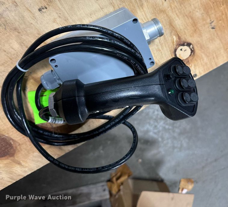 image for item DT2094 2017 Jinnings  SCV100 pile driver 