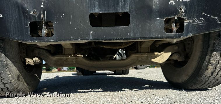 image for item DT2096 1999 Mack  RD690S ready mix truck