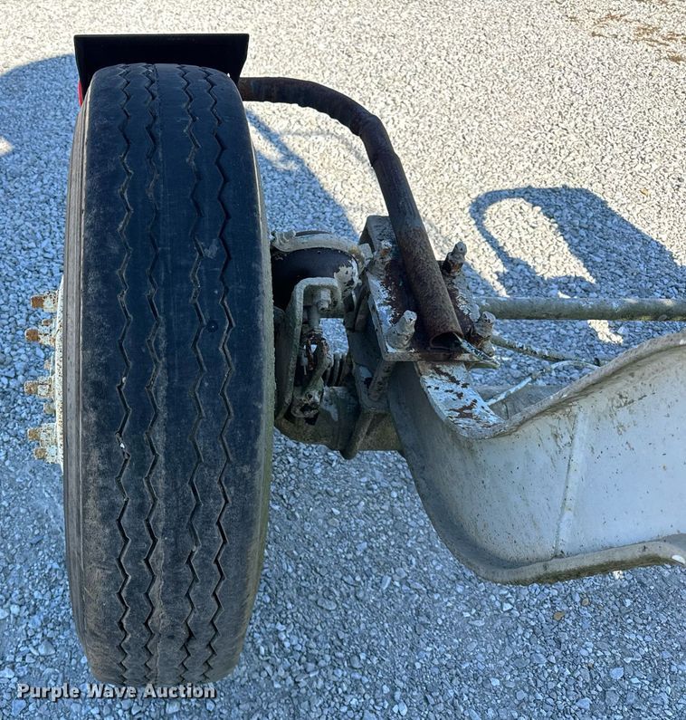 image for item DT2096 1999 Mack  RD690S ready mix truck