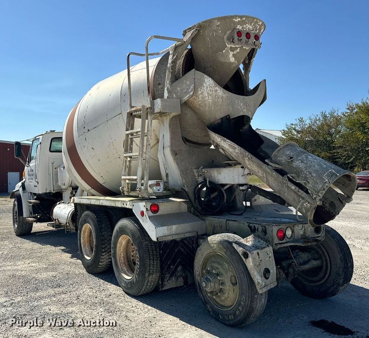image for item DT2097 1999 Sterling  L-Line ready mix truck