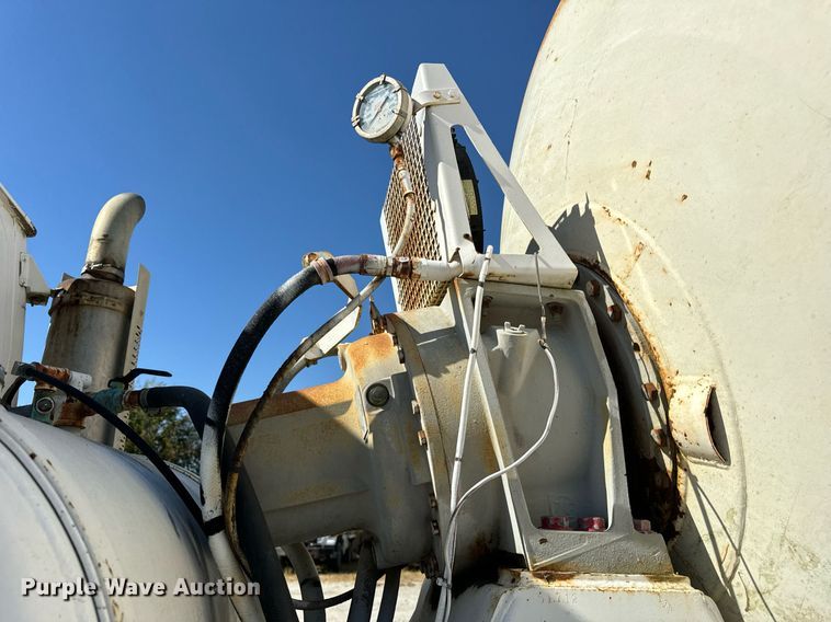 image for item DT2097 1999 Sterling  L-Line ready mix truck