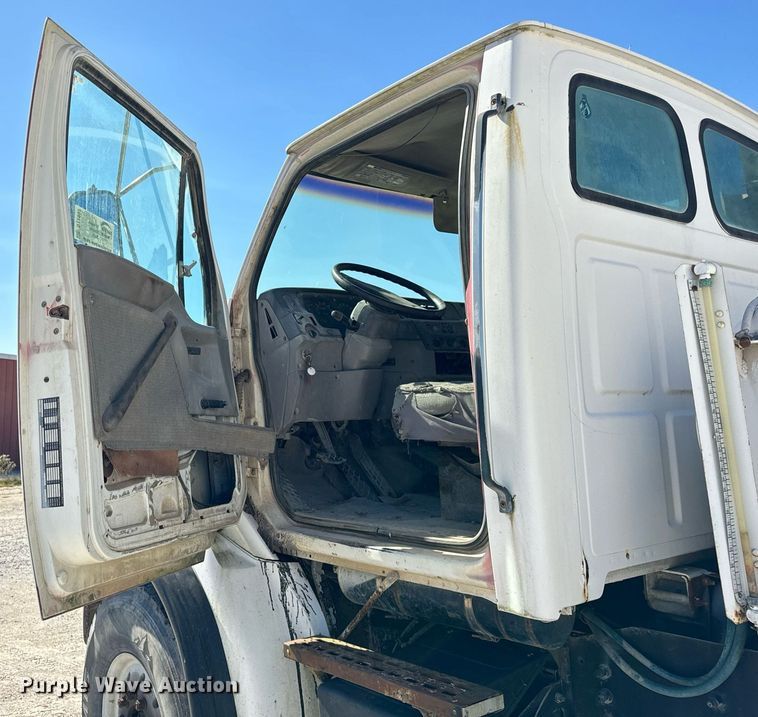 image for item DT2097 1999 Sterling  L-Line ready mix truck