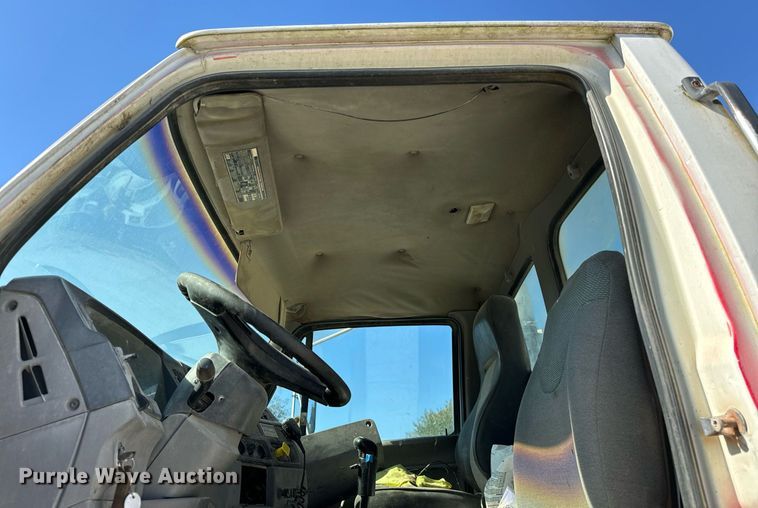 image for item DT2097 1999 Sterling  L-Line ready mix truck