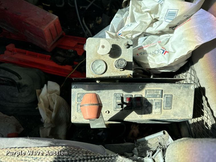 image for item DT2097 1999 Sterling  L-Line ready mix truck