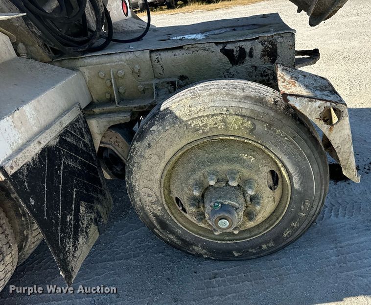 image for item DT2097 1999 Sterling  L-Line ready mix truck