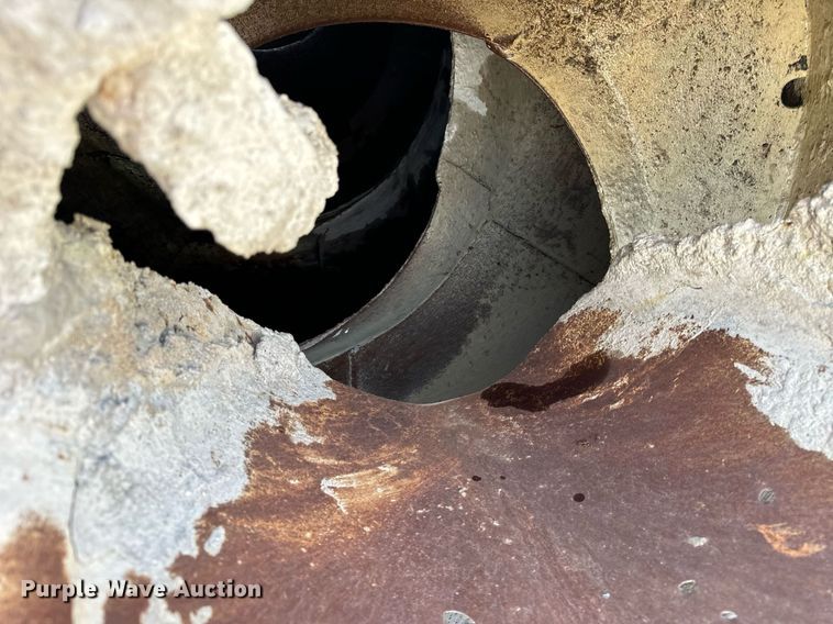 image for item DT2098 1995 Mack  RD690S  ready mix truck