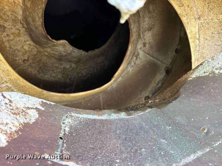 image for item DT2099 1999 Mack  RD690S ready mix truck