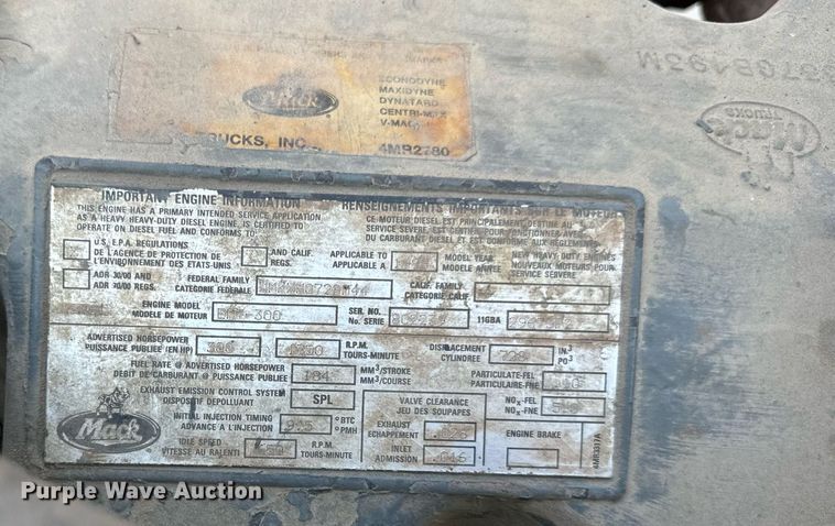 image for item DT2100 1998 Mack  RD690S ready mix truck