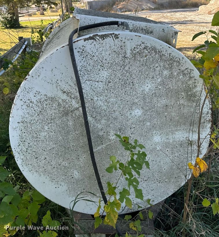 image for item DT2101 2006 Cementech ST-TRLR concrete silo