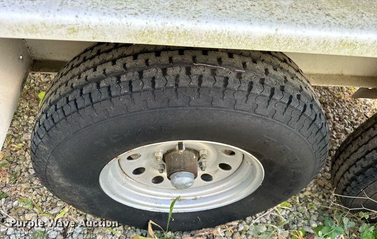 image for item DT2101 2006 Cementech ST-TRLR concrete silo