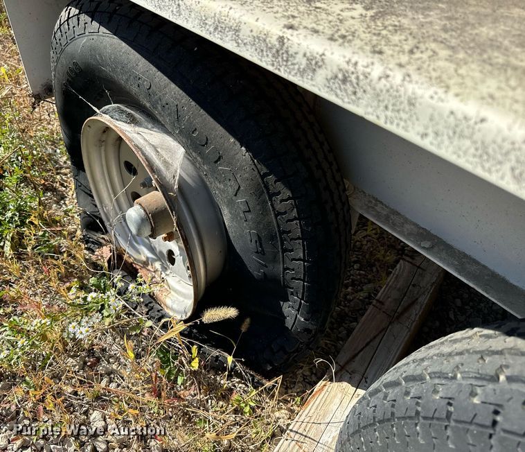 image for item DT2101 2006 Cementech ST-TRLR concrete silo