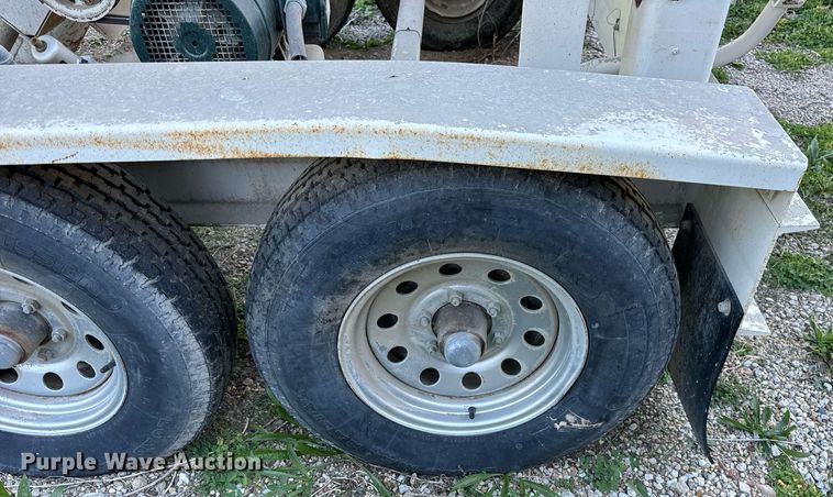 image for item DT2102 2008 Cementech  ST-TRLR concrete silo