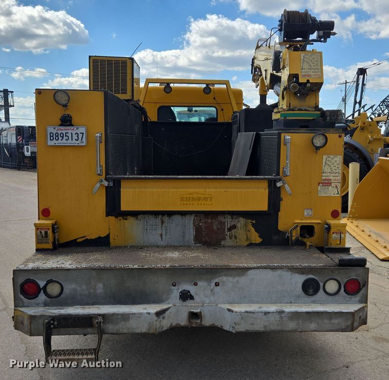 image for item DT5289 2013 Kenworth  T270 utility / service truck