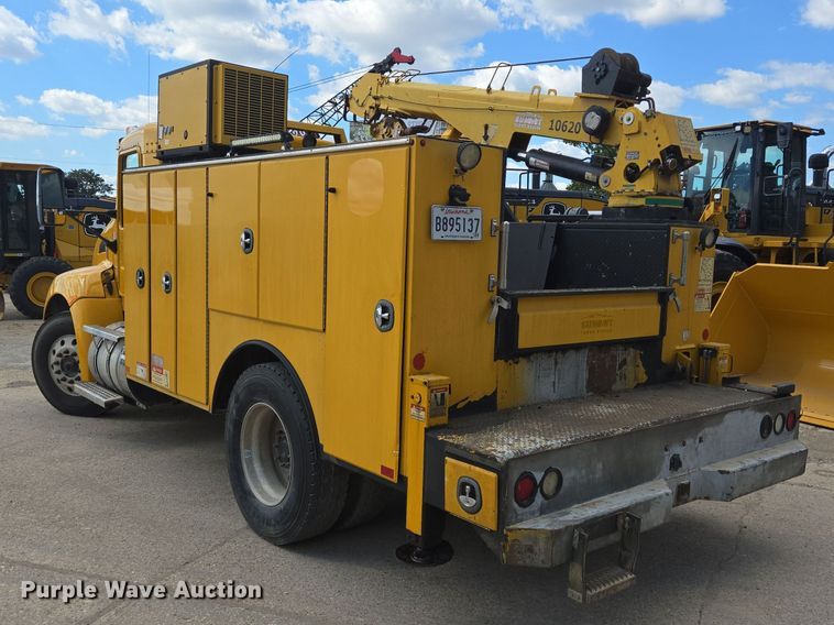 image for item DT5289 2013 Kenworth  T270 utility / service truck