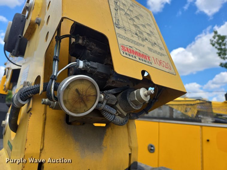 image for item DT5289 2013 Kenworth  T270 utility / service truck