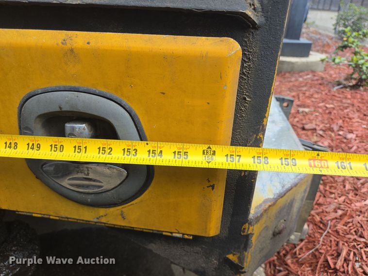 image for item DT5289 2013 Kenworth  T270 utility / service truck