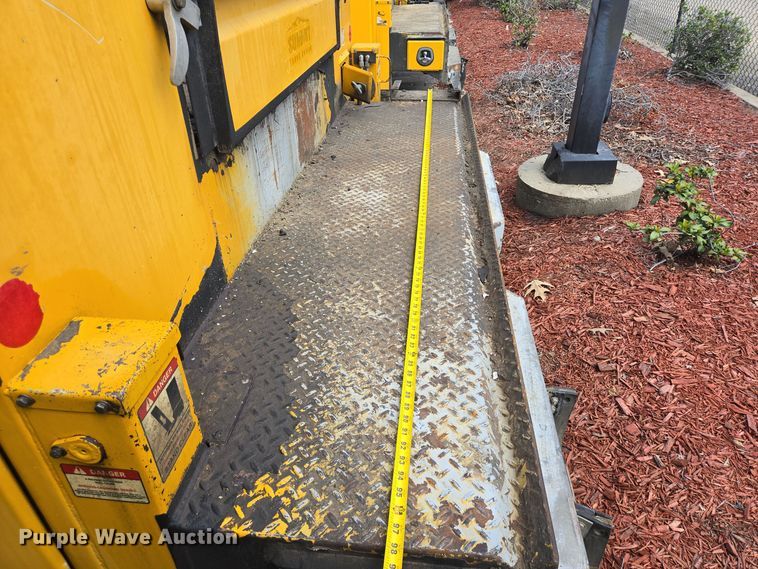 image for item DT5289 2013 Kenworth  T270 utility / service truck