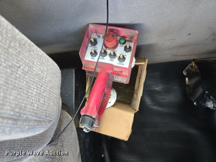 image for item DT5289 2013 Kenworth  T270 utility / service truck