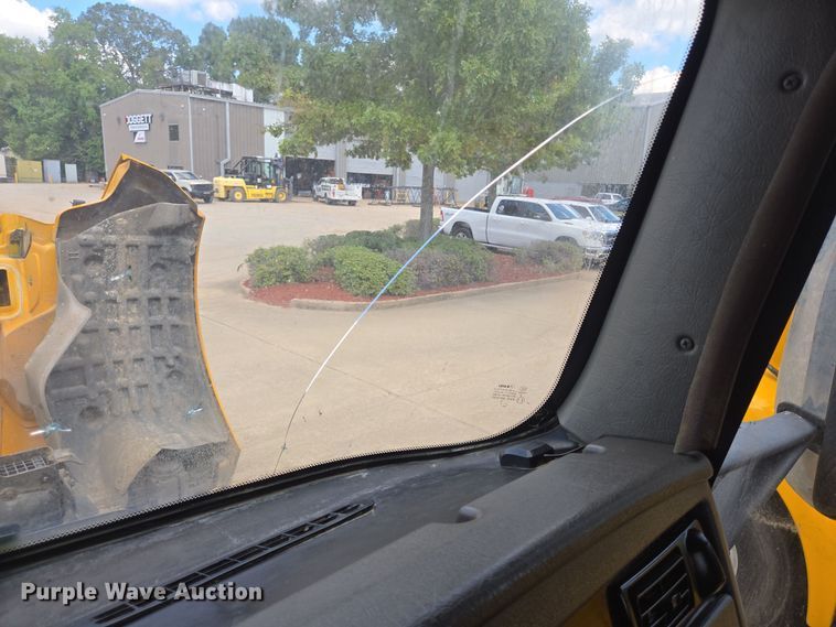 image for item DT5289 2013 Kenworth  T270 utility / service truck