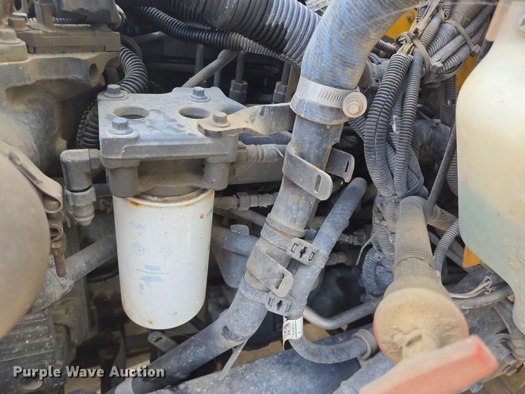 image for item DT5289 2013 Kenworth  T270 utility / service truck